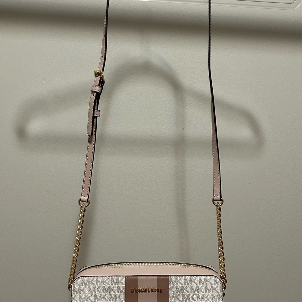 Michael Kors White and Mauve Crossbody Bag